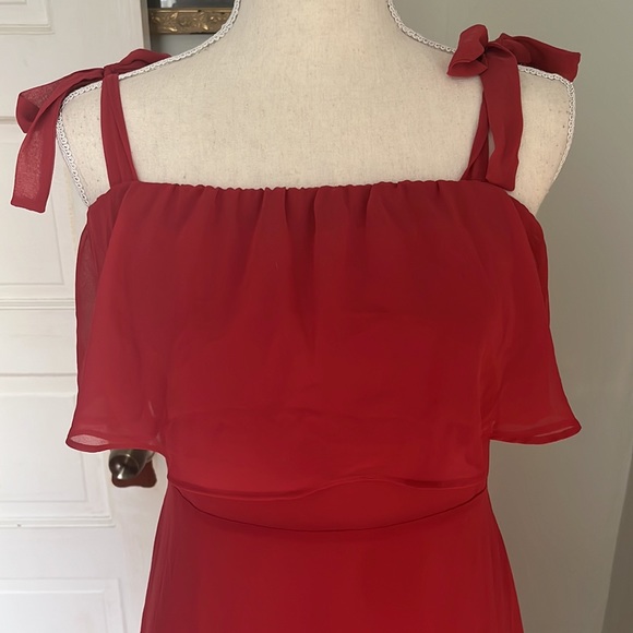 Express Silky Midi Dress - Picture 2 of 6